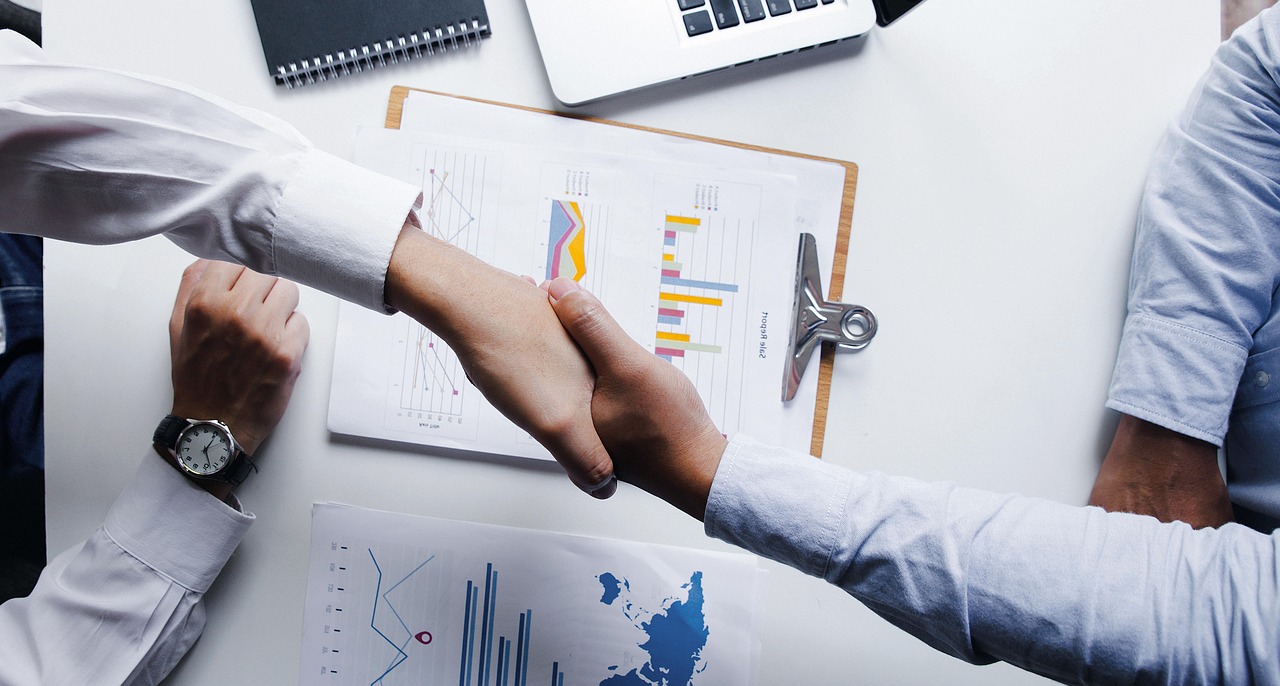 用友通信实名账号：流量卡技巧教程：卡片充值、使用、查询