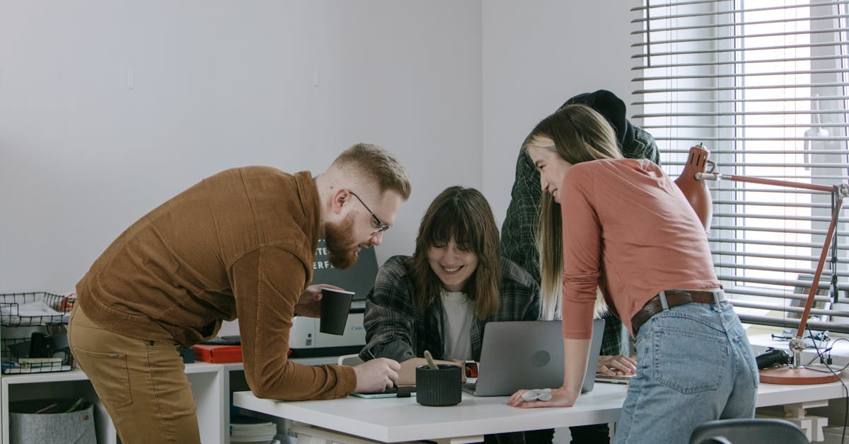 一拳超人：最强之男：西安名人书画电商平台代理